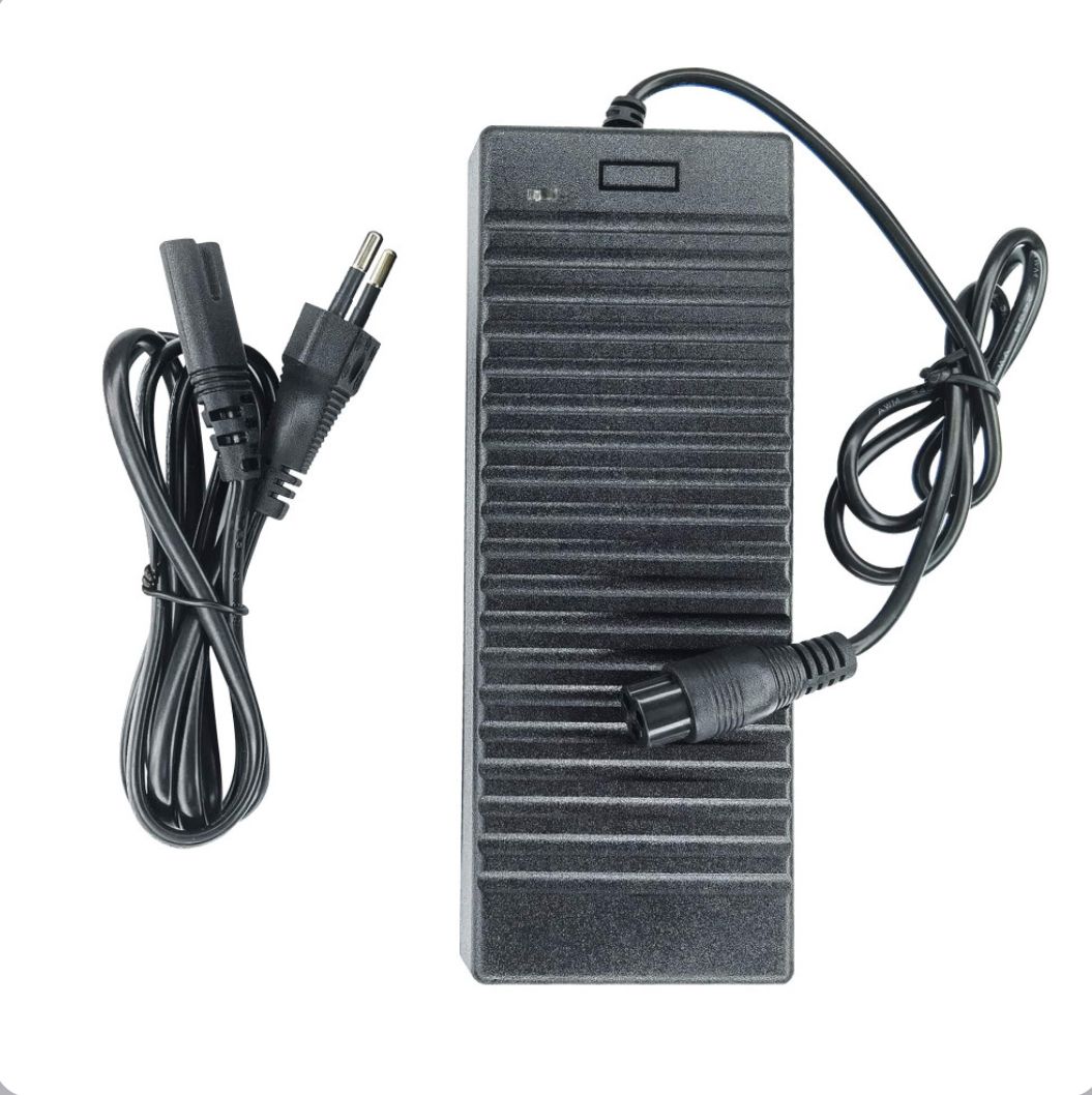 Cargador 42V 2A Active y Pro 1